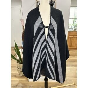 Soft Surroundings Poncho Wrap‎ Whistler Cape Black Gray One Size Excellent